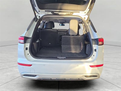 2023 Mitsubishi Outlander SEL