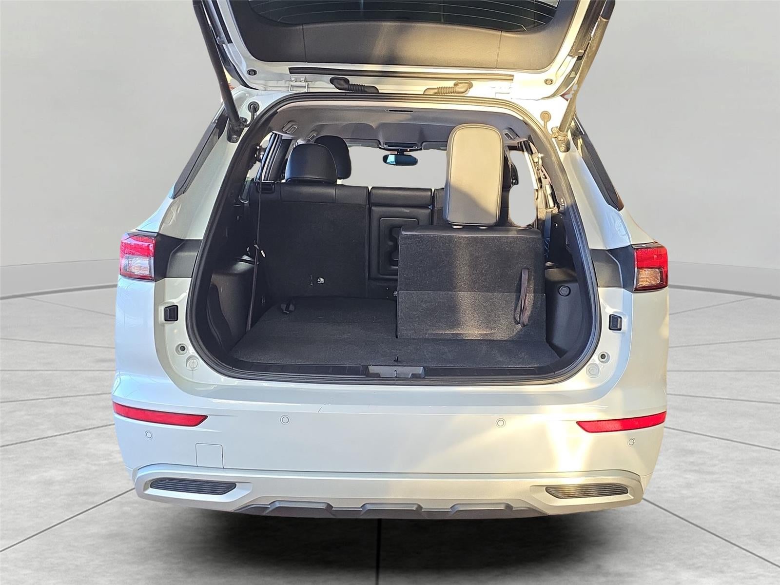 2023 Mitsubishi Outlander SEL