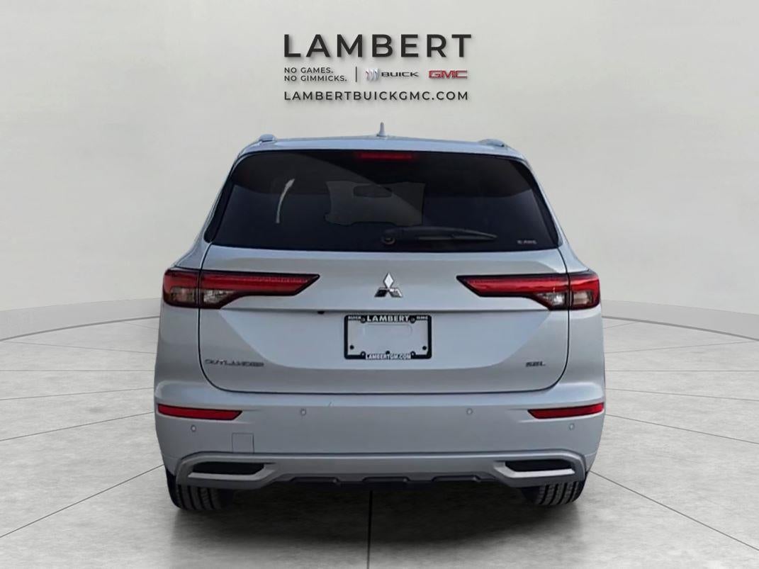 2023 Mitsubishi Outlander SEL