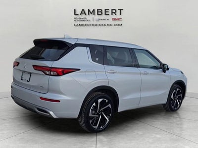 2023 Mitsubishi Outlander SEL