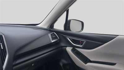 2023 Subaru Forester Base