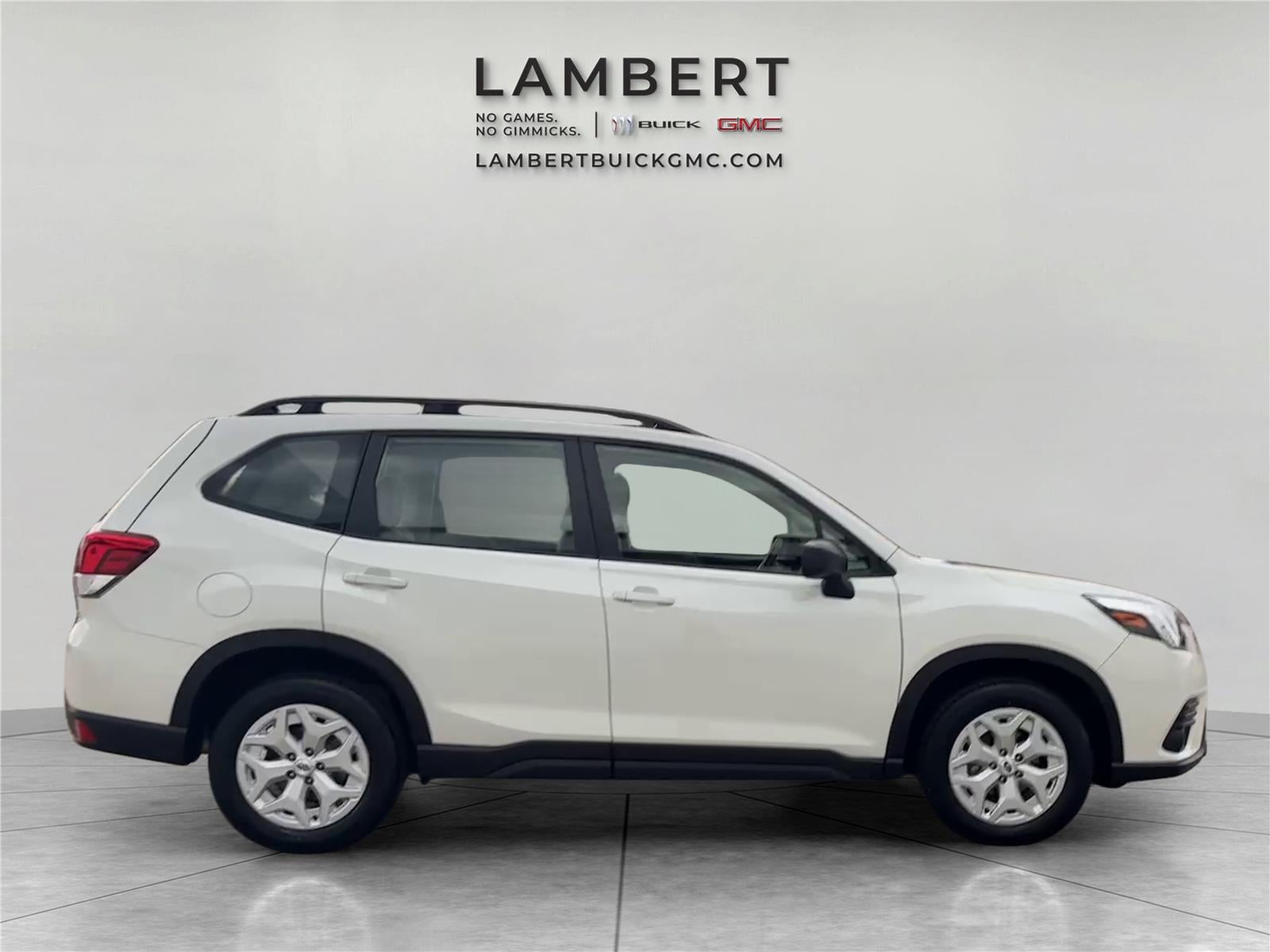 2023 Subaru Forester Base