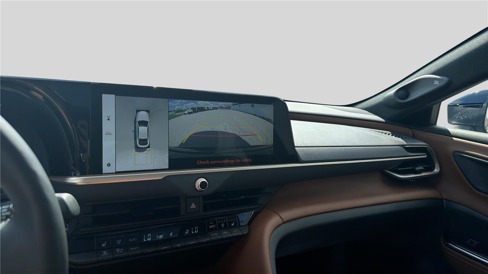 2025 Toyota Crown XLE