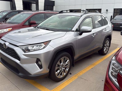2020 Toyota RAV4 XLE Premium