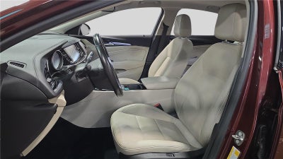 2018 Buick Regal Sportback Essence