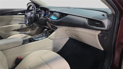 2018 Buick Regal Sportback Essence