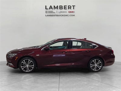 2018 Buick Regal Sportback Essence