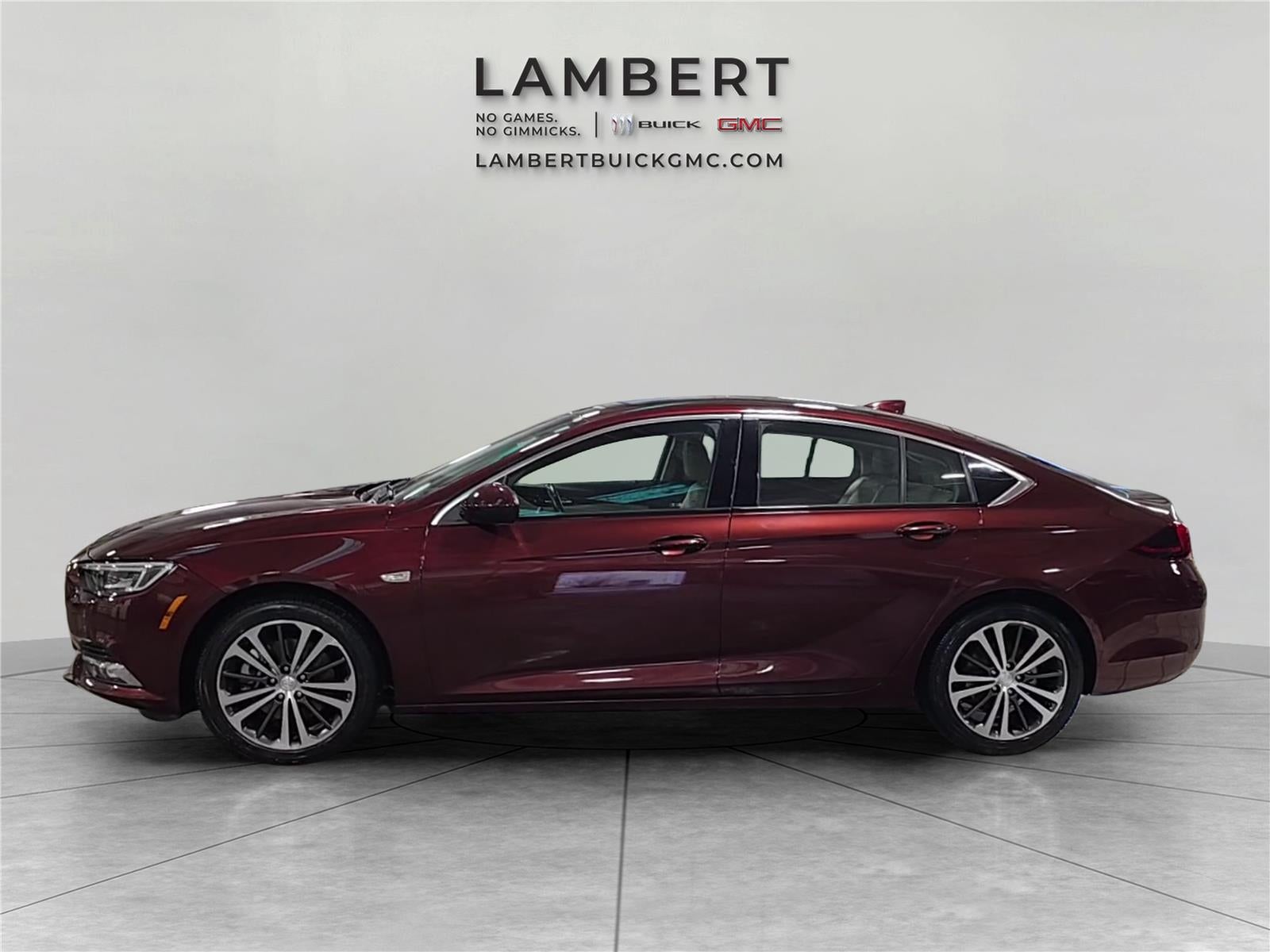 2018 Buick Regal Sportback Essence