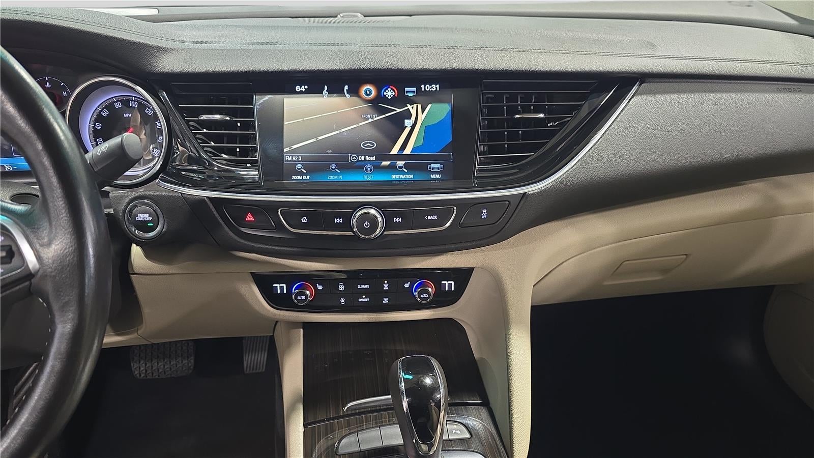 2018 Buick Regal Sportback Essence