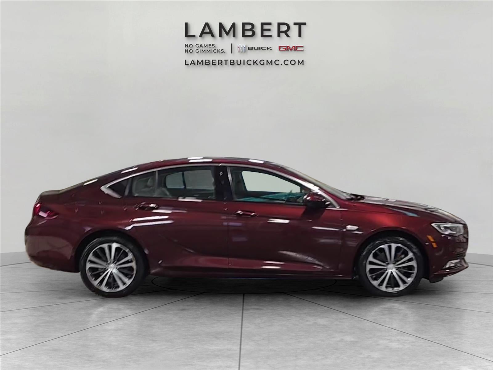 2018 Buick Regal Sportback Essence