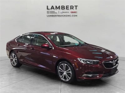 2018 Buick Regal Sportback Essence
