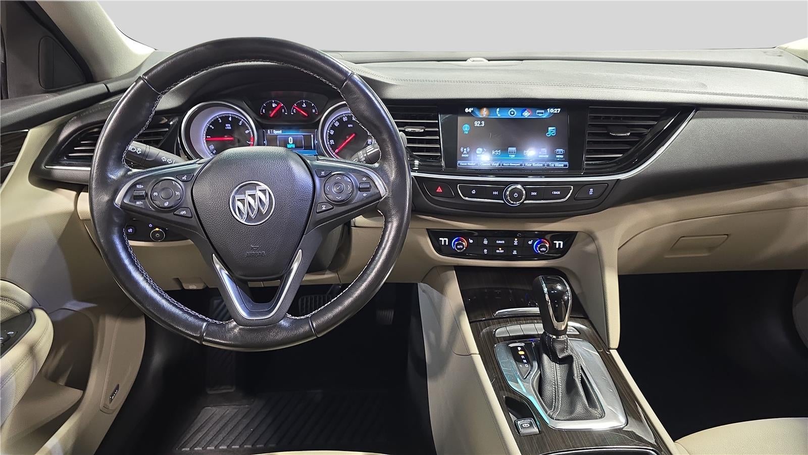 2018 Buick Regal Sportback Essence