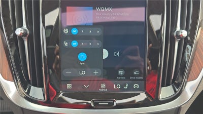 2025 Volvo V60 Cross Country Plus