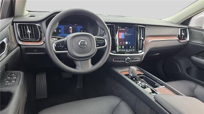 2025 Volvo V60 Cross Country Plus