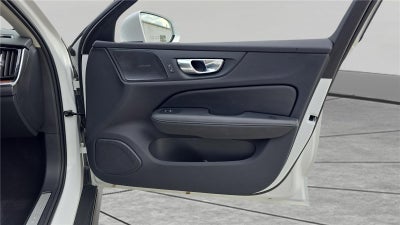2025 Volvo V60 Cross Country Plus