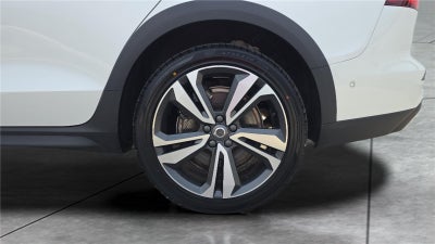 2025 Volvo V60 Cross Country Plus