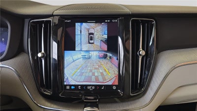 2025 Volvo XC60 Plus