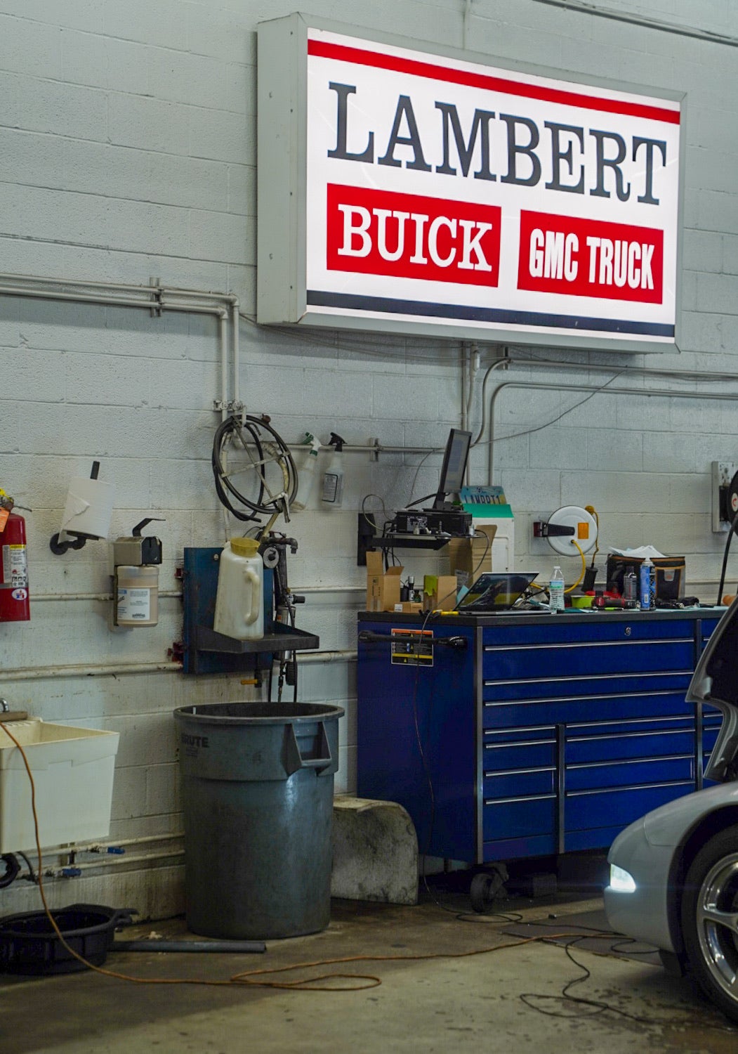 Lambert Buick GMC Service Center